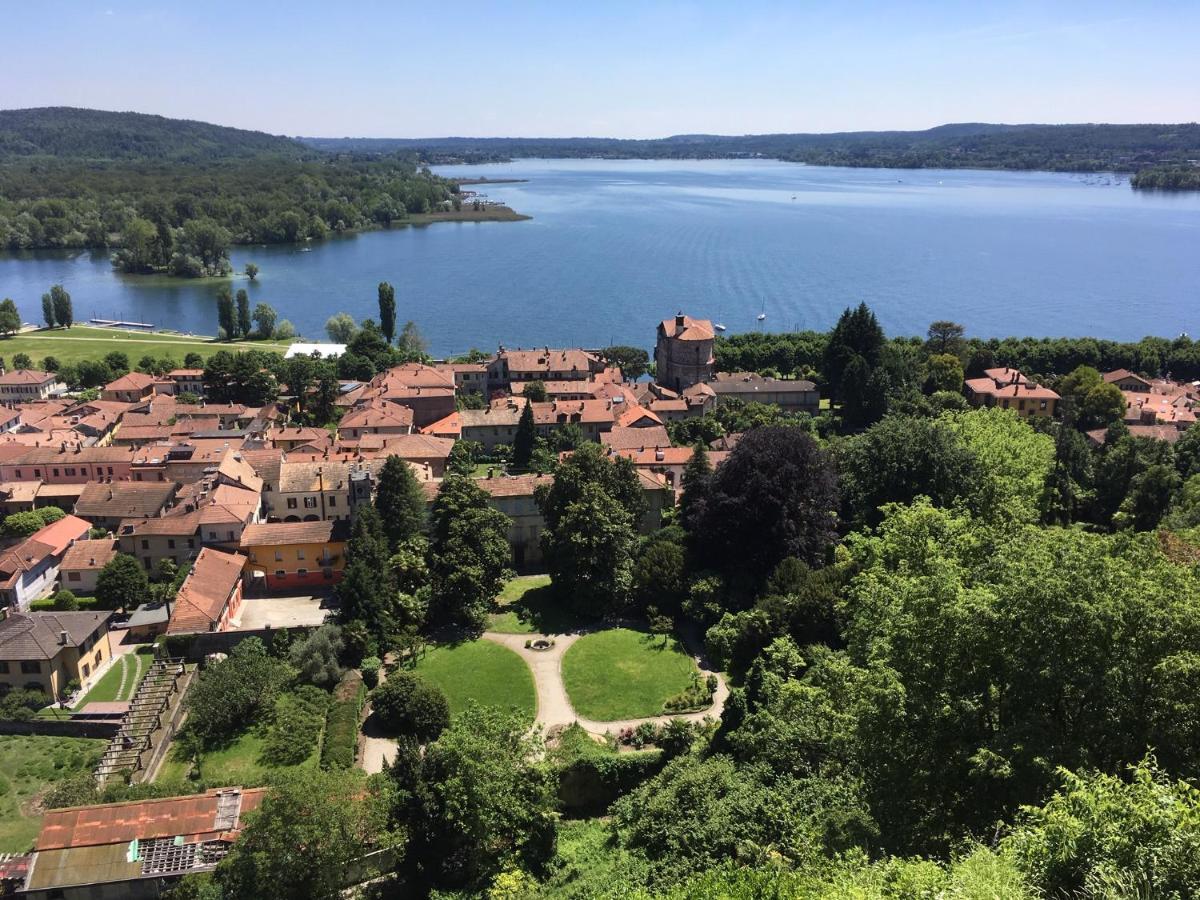 La Casa Di Garibaldi Lägenhet Borgomanero Exteriör bild